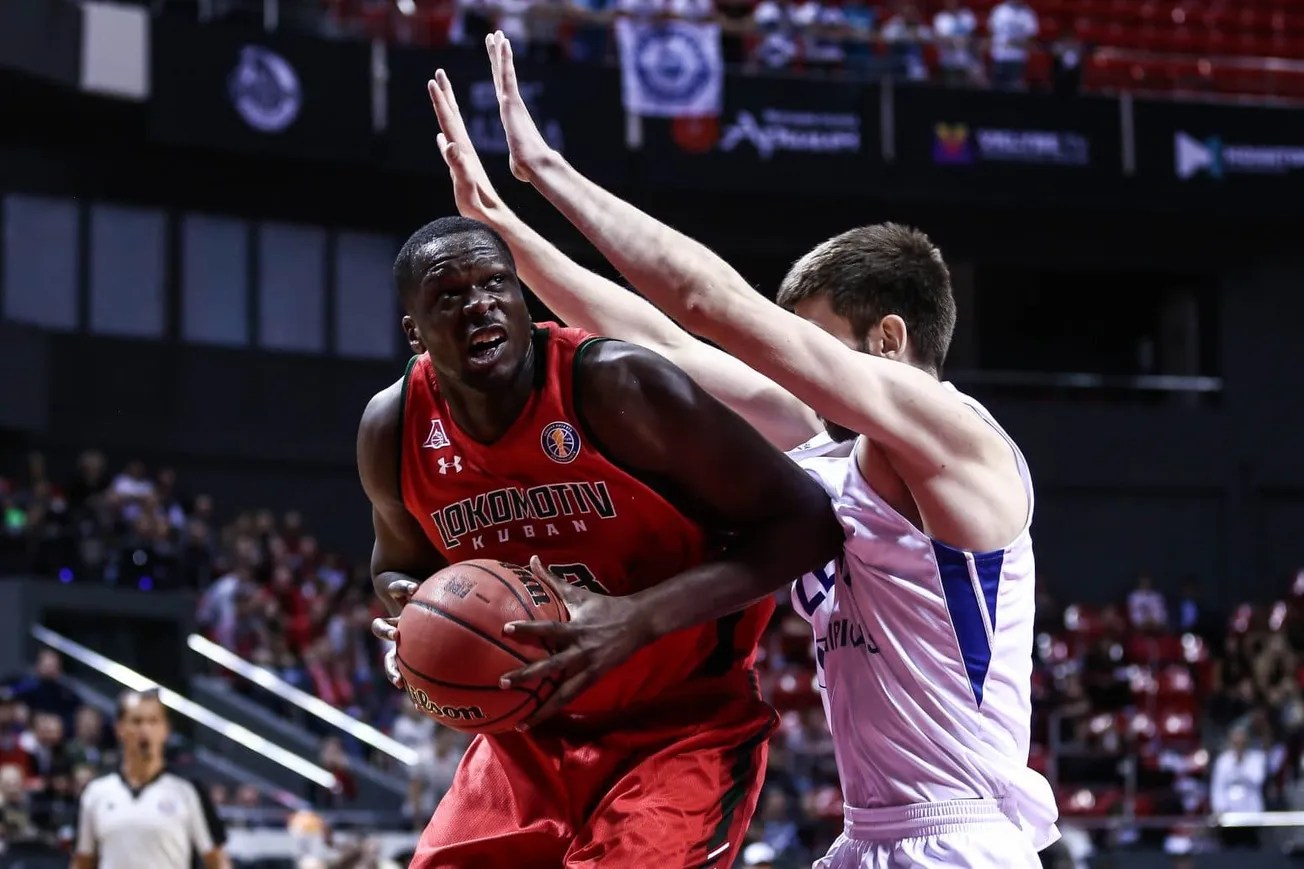 Interview Moustapha Fall (Lokomotiv Kuban) : « L’Euroleague avec l’ASVEL ça peut évidemment être une opportunité pour moi »