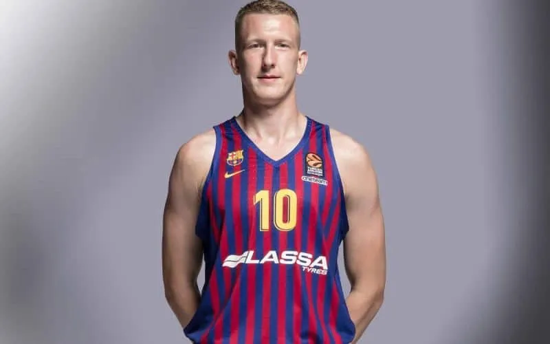 La phrase – Svetislav Pesic (Barcelone): « S’il continue à s’entraîner de la sorte, il risque de perdre sa petite amie »