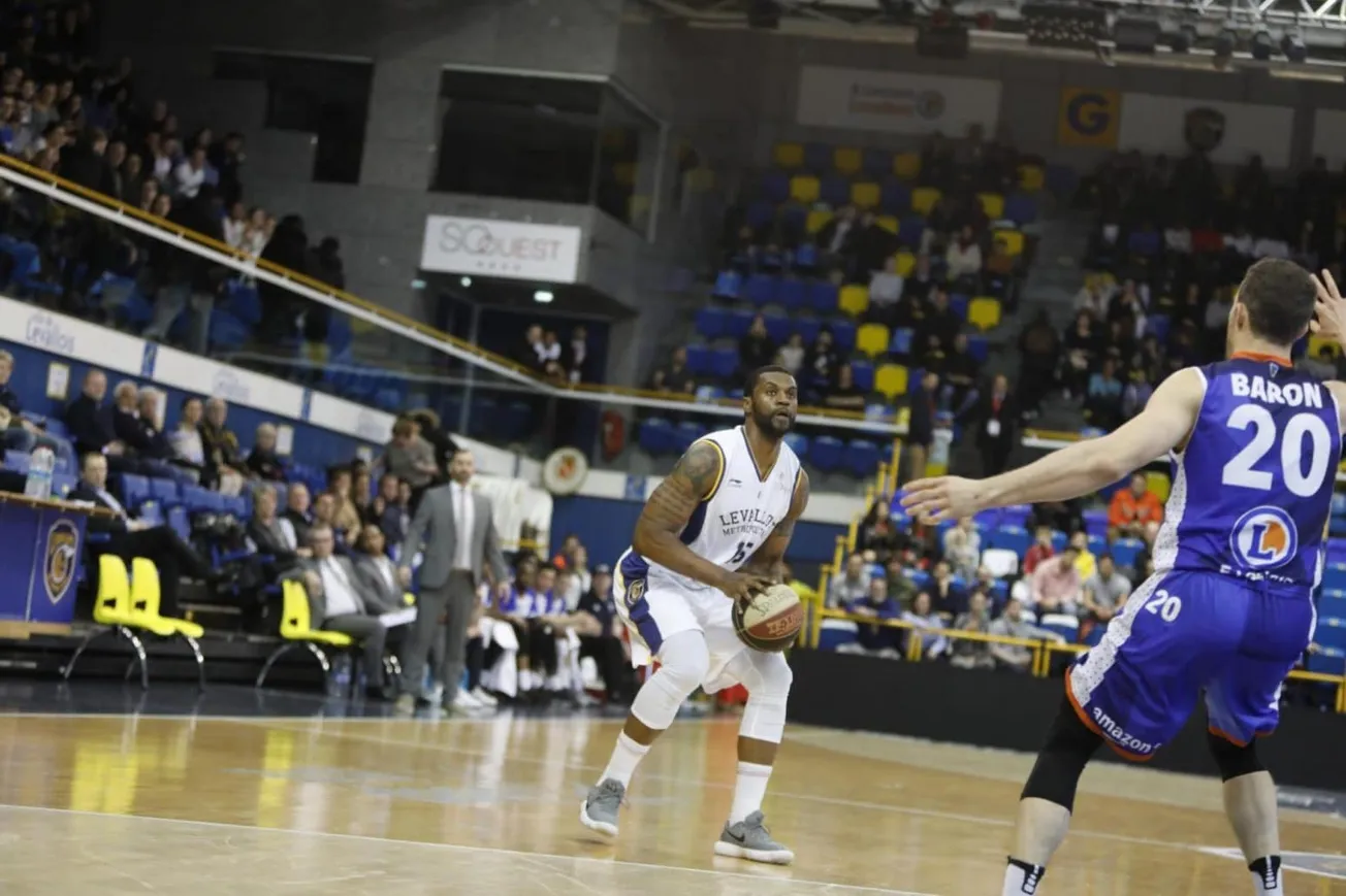 Vidéo : les 29 points et 35 d’évaluation de Will Daniels pour son retour en France