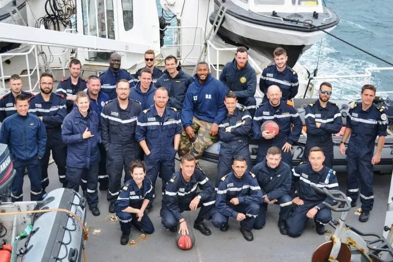 La photo: Boris Diaw avec la marine nationale