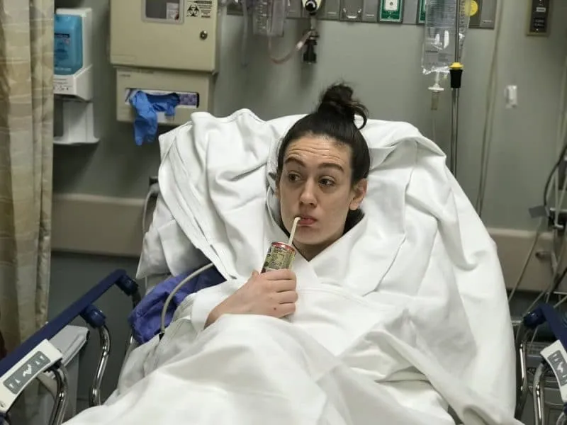 La photo: Breanna Stewart après son opération au tendon d’Achille