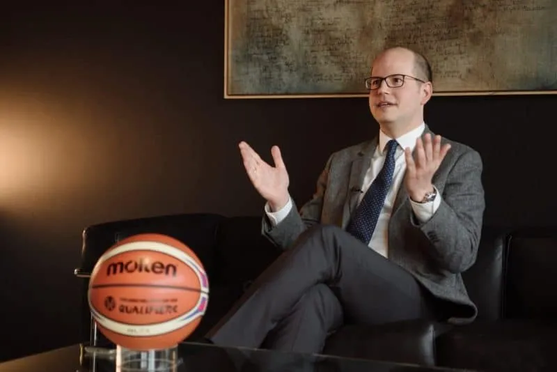 Andreas Zagklis (secrétaire-général de la FIBA): « L’heure de vérité a sonné pour les ligues nationales »
