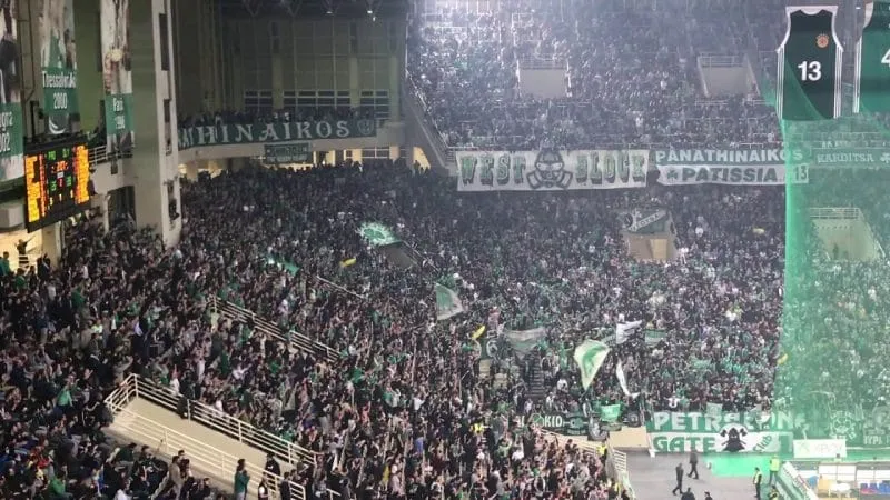 Affluences en Euroleague: Une baisse de 5,7% à 8 282 spectateurs