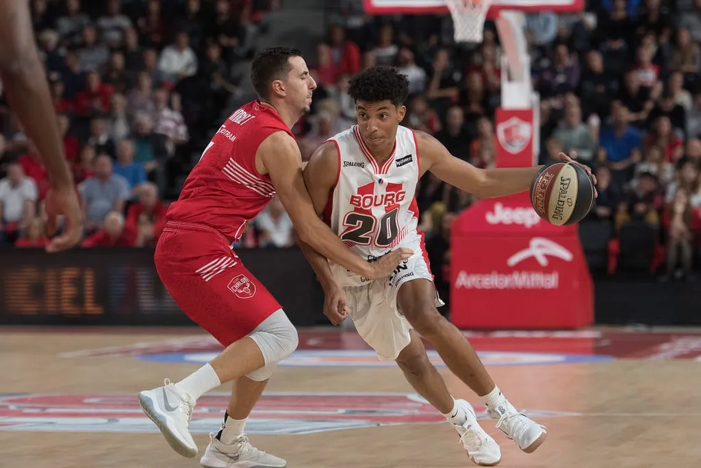 Euro U18 : la France maîtrise la Lettonie