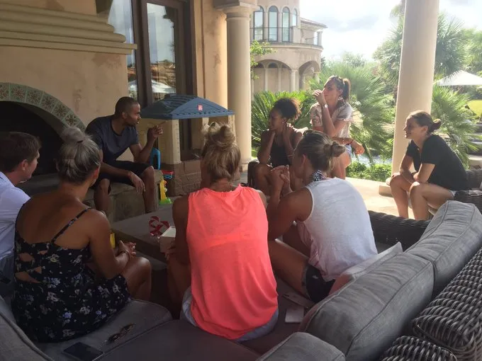 La photo: Les Lionnes chez Tony Parker à San Antonio