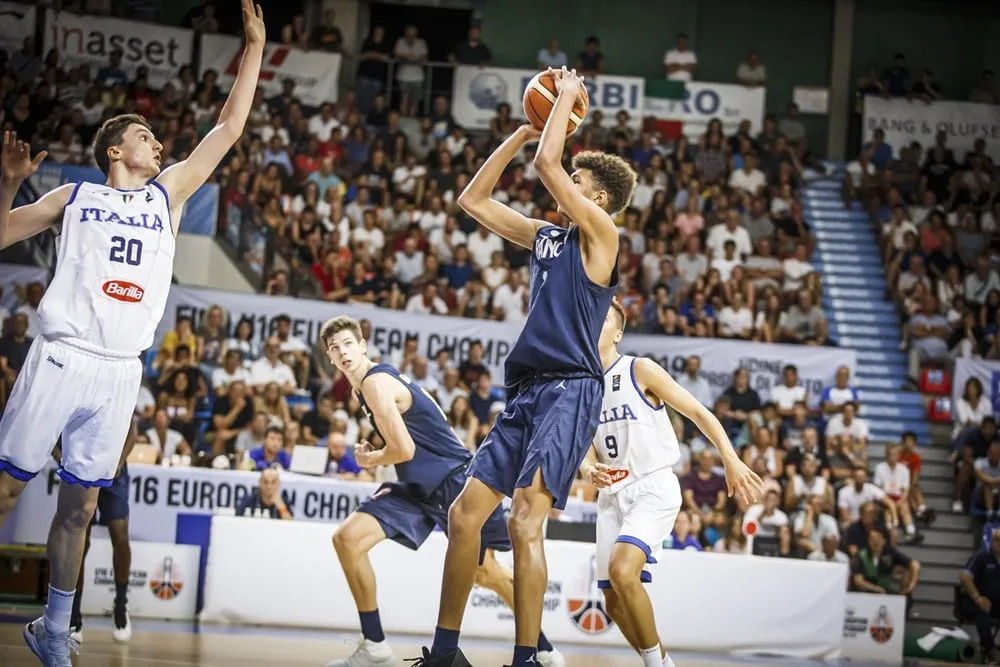 Euro U16: La France va retrouver son éternel rival espagnol en finale