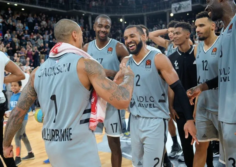 Jordan Taylor après la victoire de l’ASVEL sur le CSKA Moscou: « Fou, c’est fou! Je n’ai pas vraiment de mots, mec ! »