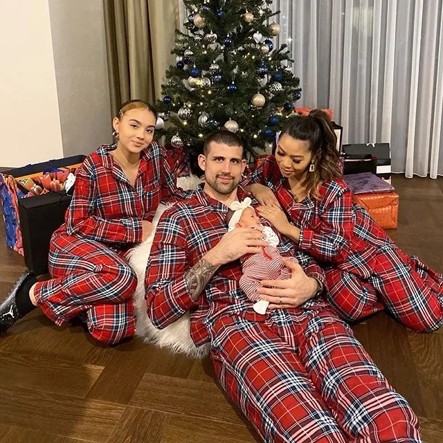 Photos: Adrien Moerman, Youssoupha Fall et les stars de l’Euroleague vous présentent leurs voeux