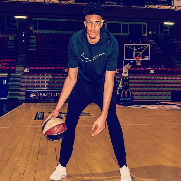 Surprise ! Jonathan Jeanne revient en France à Tarbes-Lourdes en Nationale 1
