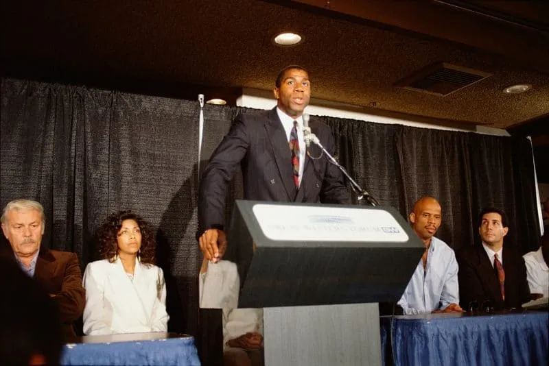 Rétro: Le jour où Magic Johnson a annoncé qu’il avait le virus du SIDA