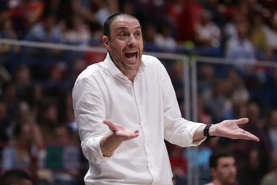 Vicenzo Esposito (Brescia): « Les Italiens se sentent protégés et ont moins envie d’émerger que les autres »