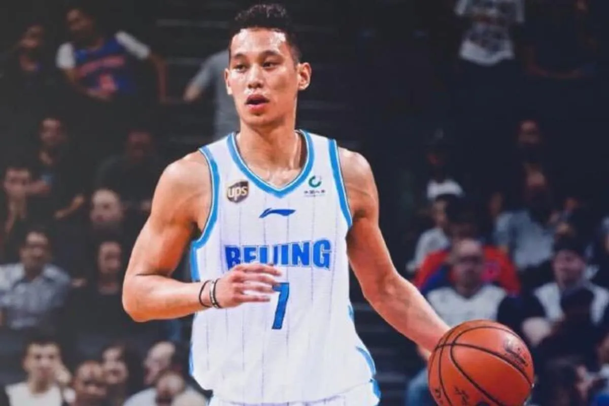 Enes Kanter Freedom critique Jeremy Lin pour son retour en Chine