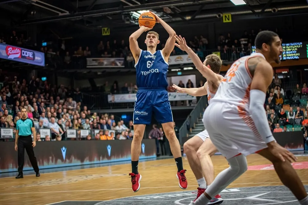 NM1 : Thibault Daval-Braquet à Tours