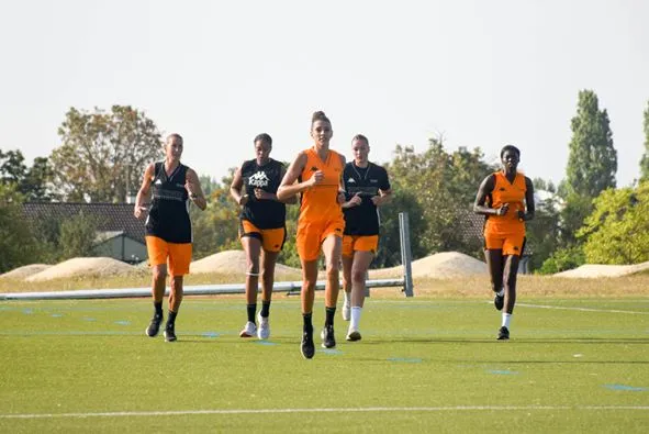 Vidéo: Les premiers entraînements du Tango de Bourges