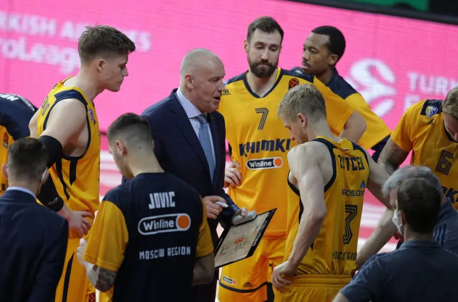 Khimki Moscou: Malgré la débâcle en Euroleague, le coach Rimas Kourtinaitis n’est pas menacé