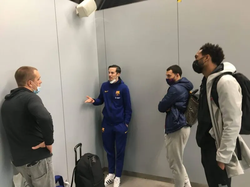 La photo: Thomas Heurtel en discussion avec le président du CSKA Moscou