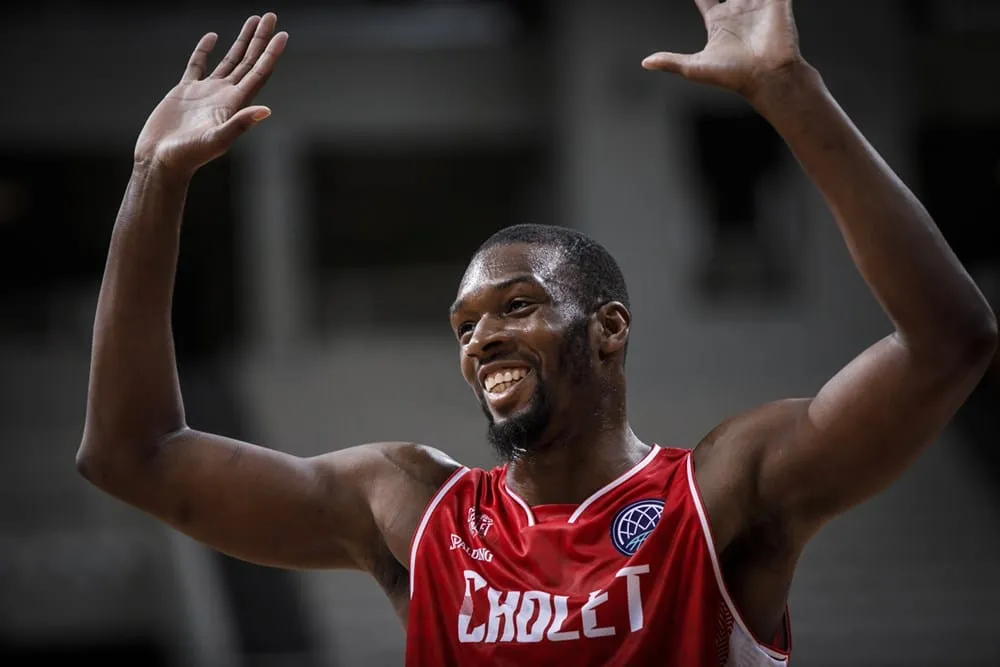 BCL – Cholet tombe l’AEK Athènes, Vafessa Fofana en pleine lumière