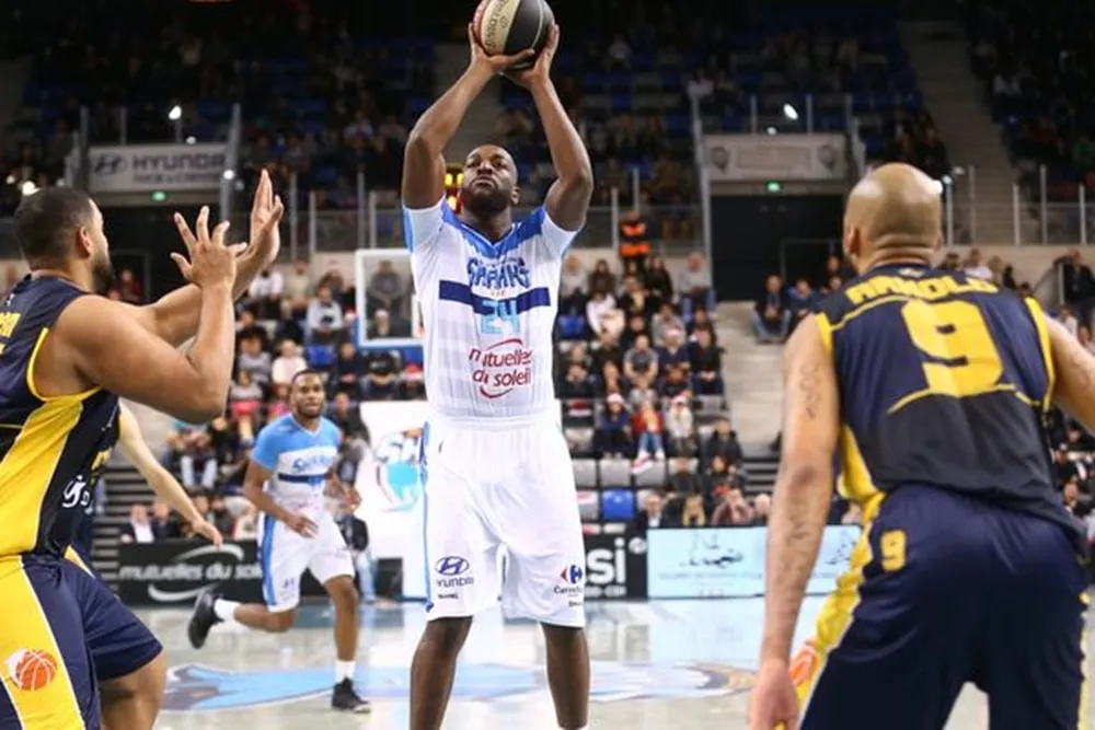 Antibes – Ali Traore mis « au repos »