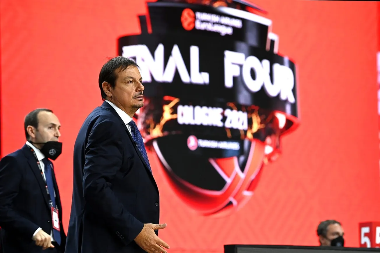Euroleague : Ergin Ataman (Anadolu Efes) coach de l’année