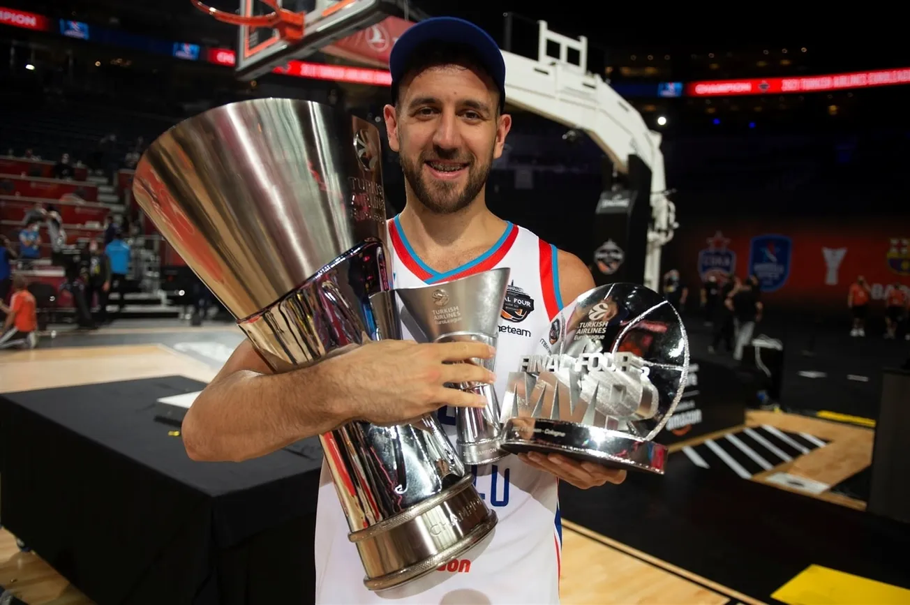 Les 6 infos de la semaine : l’Efes écrit son histoire, direction Tokyo pour les Bleues du 3×3 !