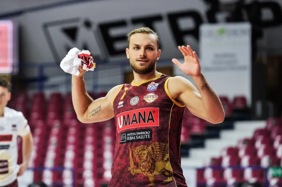 Italie : Stefano Tonut est la cible de plusieurs clubs européens