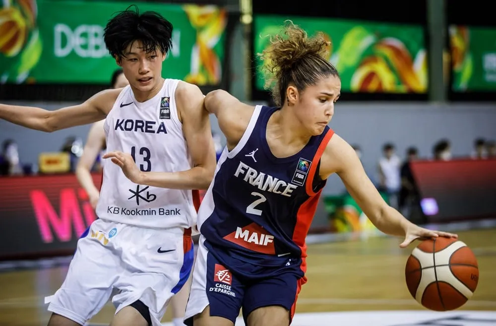 Coupe du Monde U19 féminine: Les Françaises sans pitié face à la Corée, 92-35