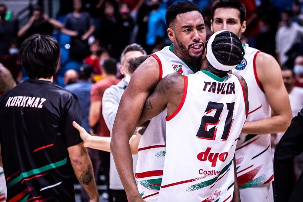 Vidéo : L’incroyable final de Bonzie Colson lors de Karsiyaka – Hapoel Jérusalem