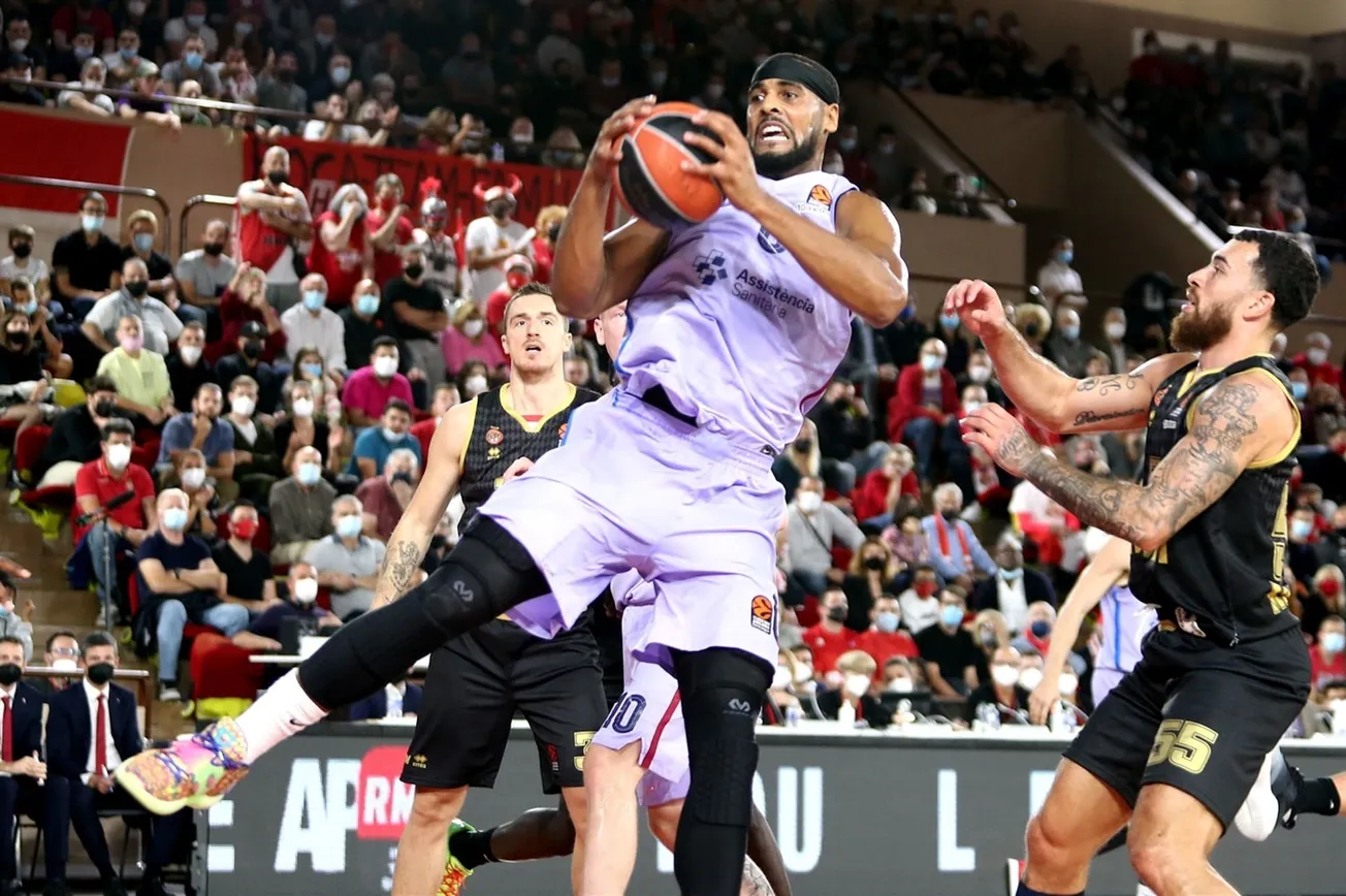 Officiel : Brandon Davies quitte Barcelone pour l’Olimpia Milan