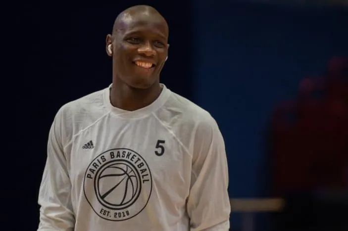 Amara Sy se reconvertit directeur sportif du Paris Basketball
