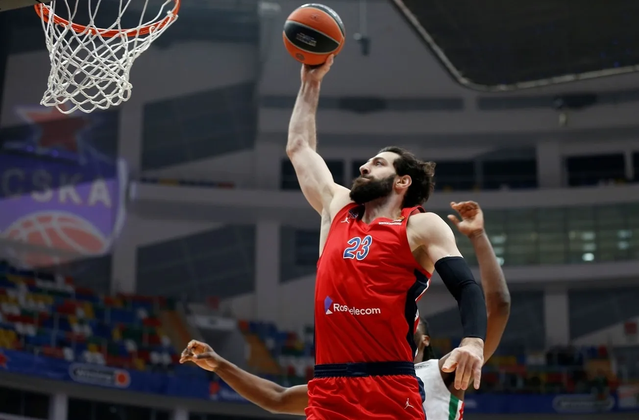 Humilié par l’UNICS Kazan en Euroleague, le CSKA Moscou envisage une réduction de salaire en janvier