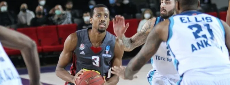 All-Star Game VTB League : Artem Zabelin et Errick McCollum sont les chouchous des fans