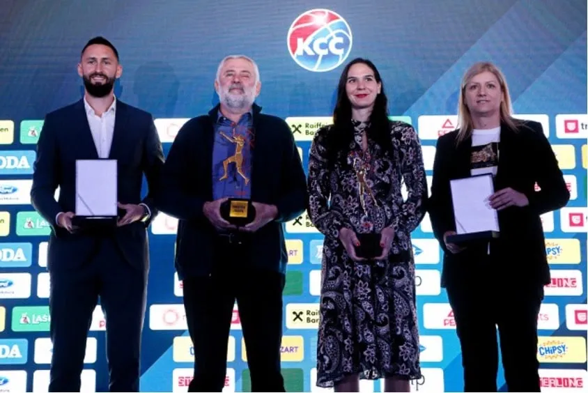 Serbie : Nikola Jokic et Sonja Vasic élus meilleur joueur et meilleure joueuse de l’Année 2021
