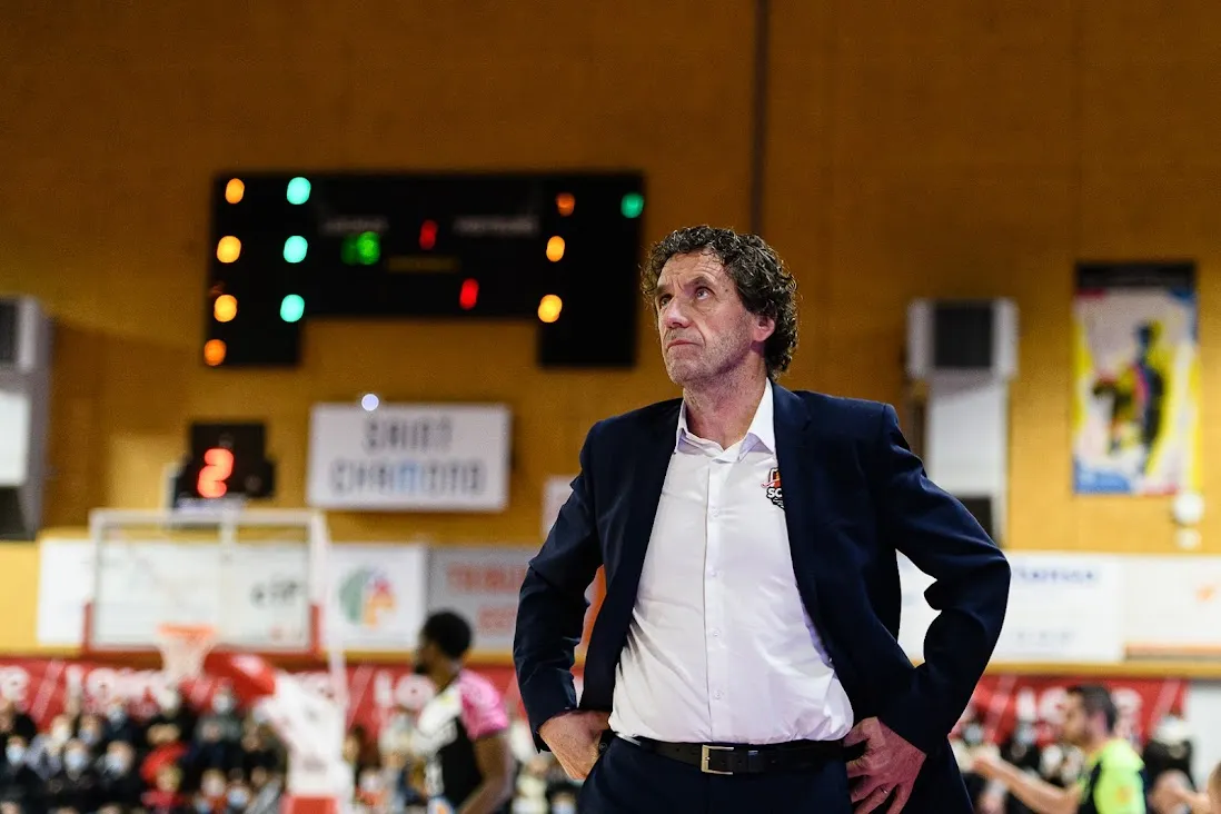 ITW Alain Thinet, coach de Saint-Chamond : « Il faut avoir de l’humilité dans ce métier-là » (1/2)