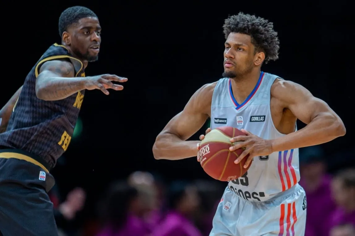 Axel Toupane (Paris Basketball) honoré par le prestigieux magazine Forbes France