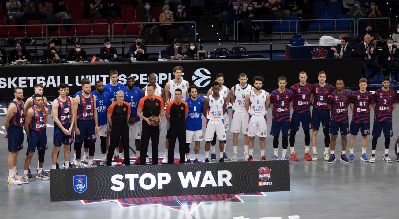 Baskonia va faire don des recettes de la billetterie de leur prochain match aux réfugiés ukrainiens