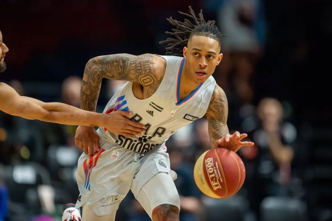 La passe de trois pour le Paris Basketball, qui veut « continuer de grimper au classement et pourquoi pas accrocher les playoffs »