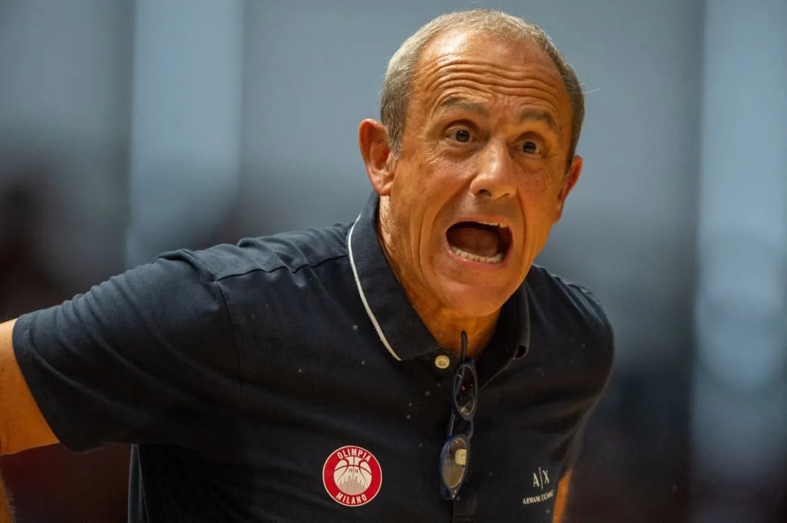 Italie : Ettore Messina, Stefano Sardara… Les voix s’élèvent contre la qualité de l’arbitrage