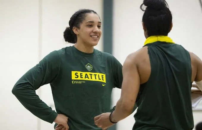 WNBA – Gabby Williams et son arrivée au Seattle Storm : « Je m’amuse beaucoup »