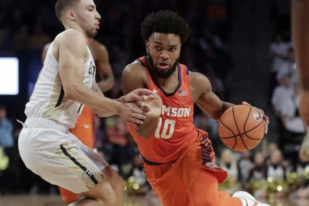 Gabe DeVoe, le deuxième scoreur de D2 italienne renforce Fos Provence
