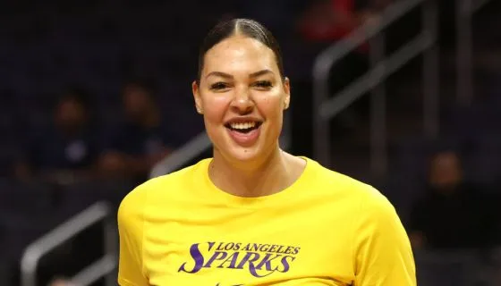 WNBA : L’Australienne Liz Cambage a quitté les Los Angeles Sparks en raison d’une brouille avec ses équipières