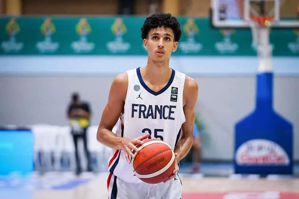 5 points et 8 rebonds pour Zaccharie Risacher au Hoop Summit Basket