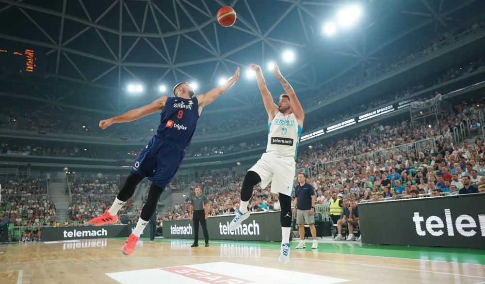 Le duel entre Luka Doncic et Nikola Jokic tourne à l’avantage de la Slovénie