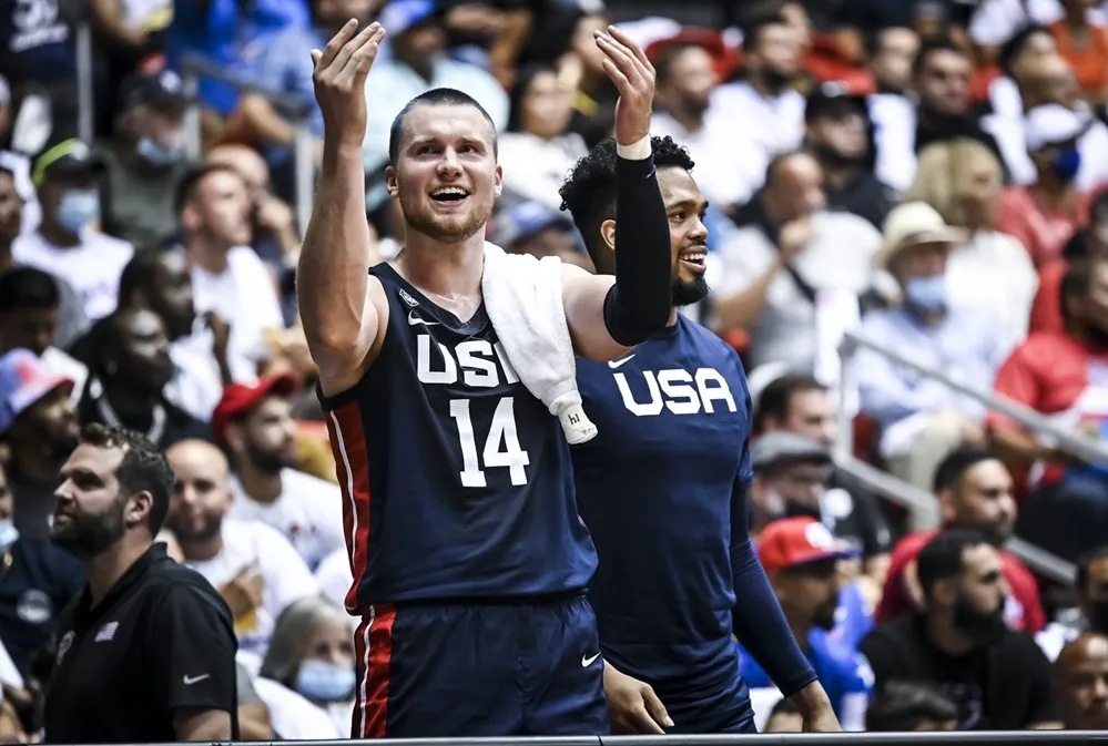Qualif. Coupe du monde : John Jenkins (ex-Gravelines) et Eric Mika (ex-Bourg) avec Team USA
