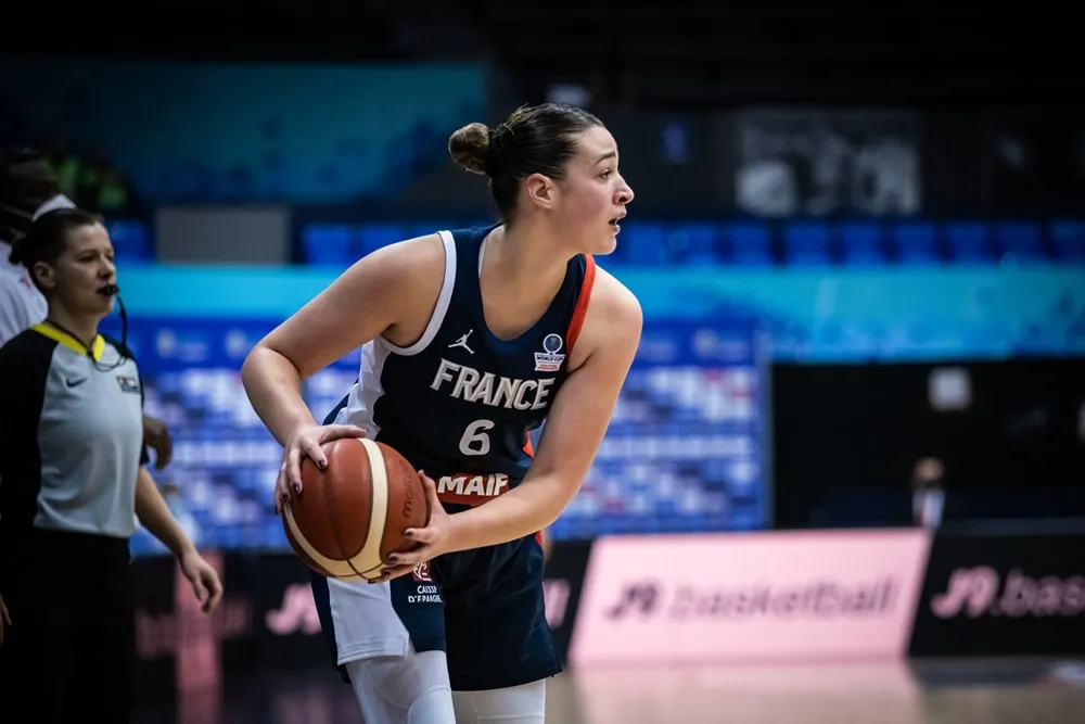 Alexia Chartereau (équipe de France) : « On veut toutes faire une médaille à cette Coupe du monde »