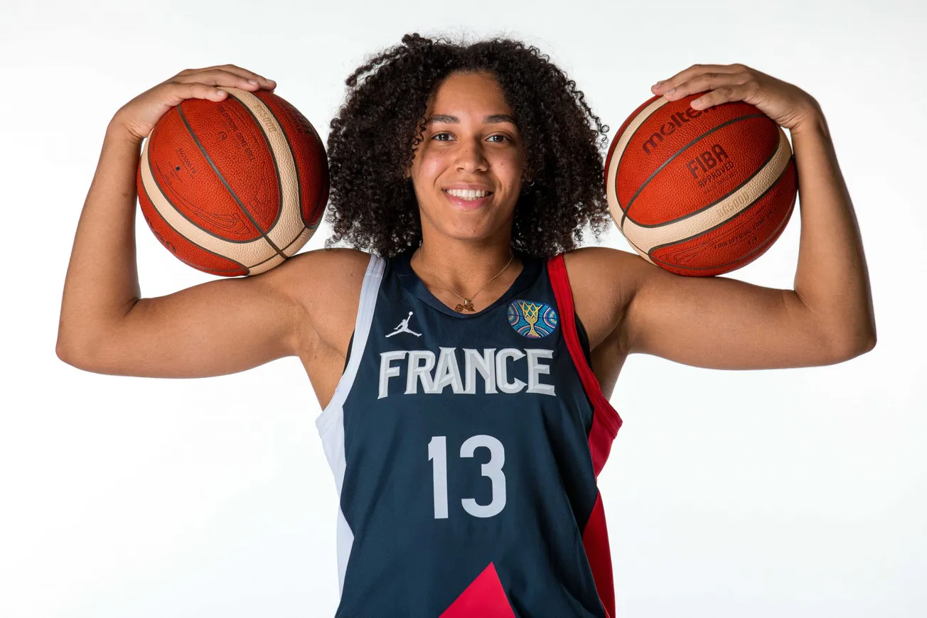 Équipe de France : Janelle Salaun forfait, Tima Pouye quitte le rassemblement