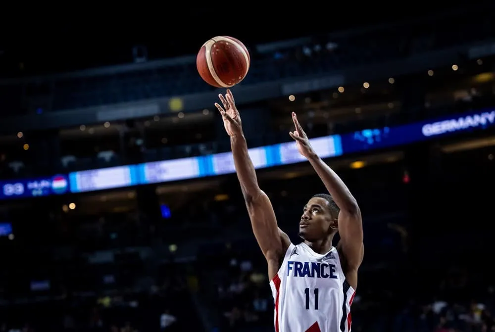 NBA : Théo Maledon rebondit chez les Charlotte Hornets