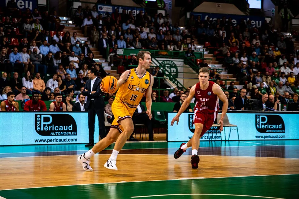 BCL : Les Français de Limoges complètement à plat