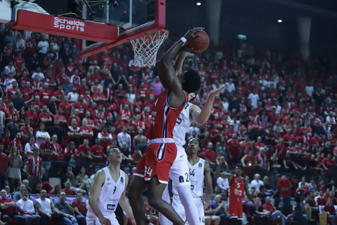 Jaylen Hoard (Hapoel Tel Aviv) nommé MVP de la 4e journée d’Eurocup