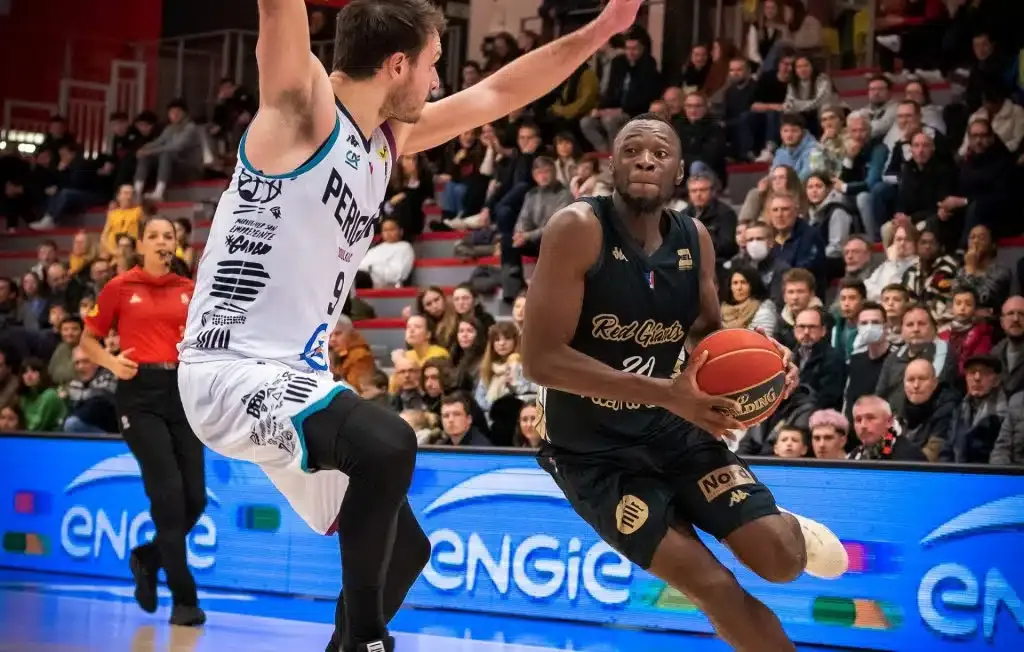 « On peut toujours faire plus » pour développer la Pro B, selon Luc Loubaki