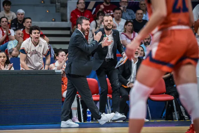 Expulsé de la salle lors du match contre Bourges, le président de Mersin présenté à un juge